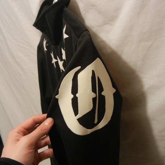 Adidas Men's Zip Up Sweatshirt Amazing Details, One of a Kind - Picture 4 of 6